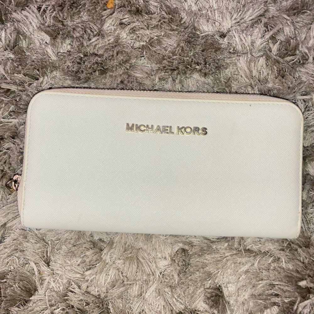 Michael Kors wallet